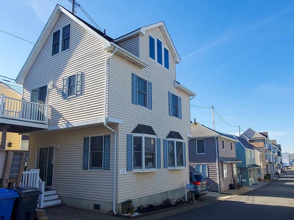 Monterey Beach NJ  Oceanside Vacation Rental  updated on 2026-04-05 16:54:28