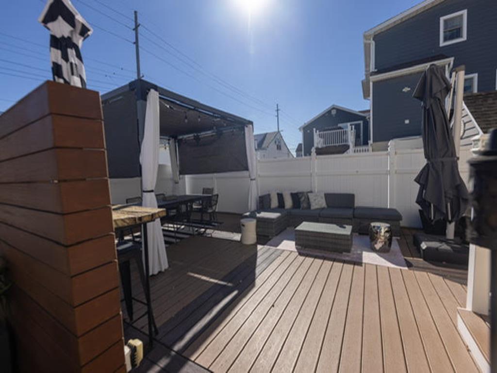 Lavallette NJ  Middleblock Vacation Rental  updated on 2026-05-26 17:09:41