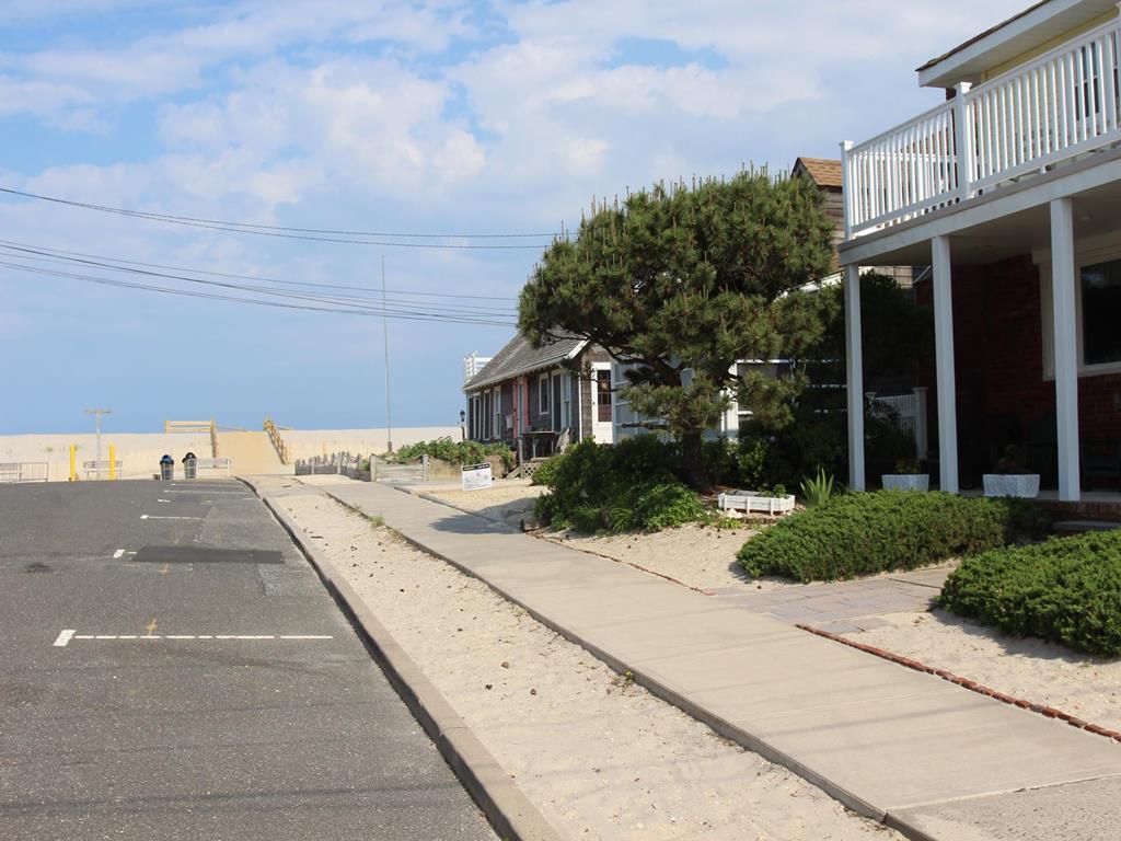 Lavallette NJ  Oceanside Vacation Rental  updated on 2026-05-25 11:51:49