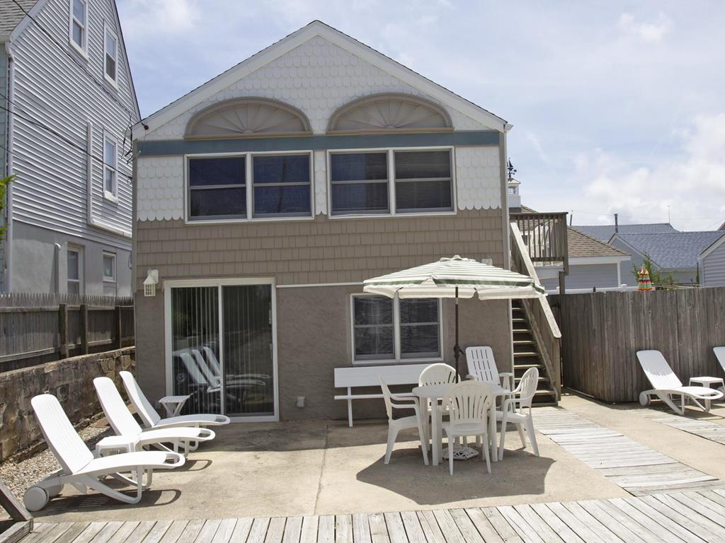 Lavallette NJ  Oceanside Vacation Rental 143178