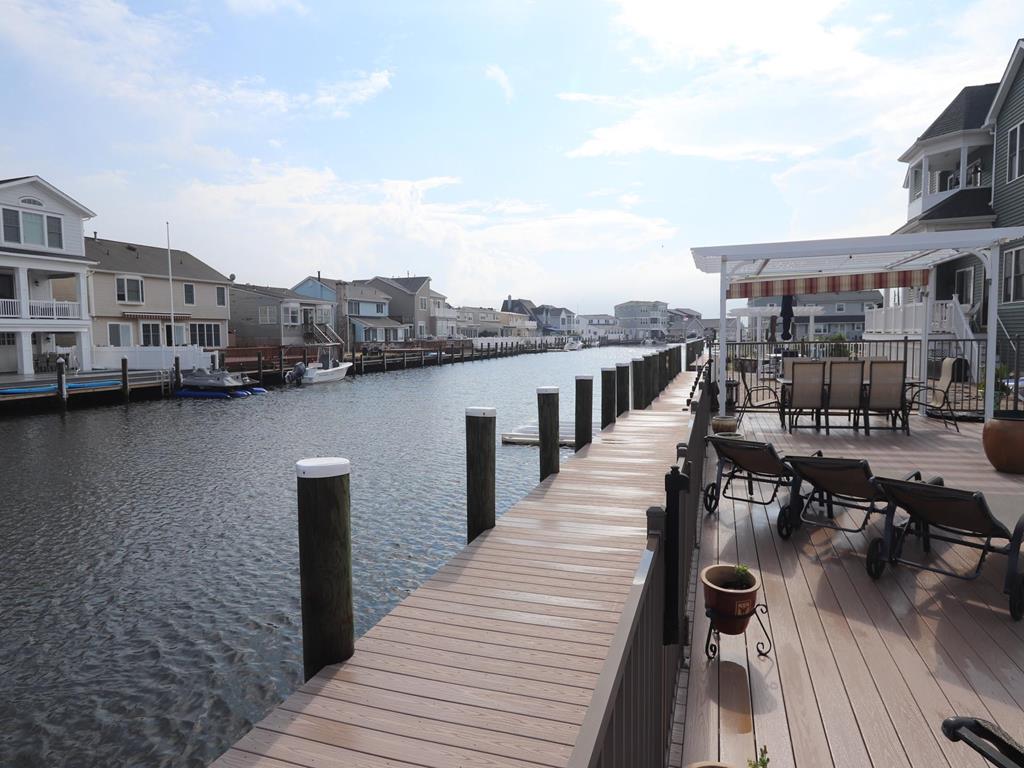 Lavallette NJ  Lagoonfront Vacation Rental  updated on 2026-04-11 09:55:04