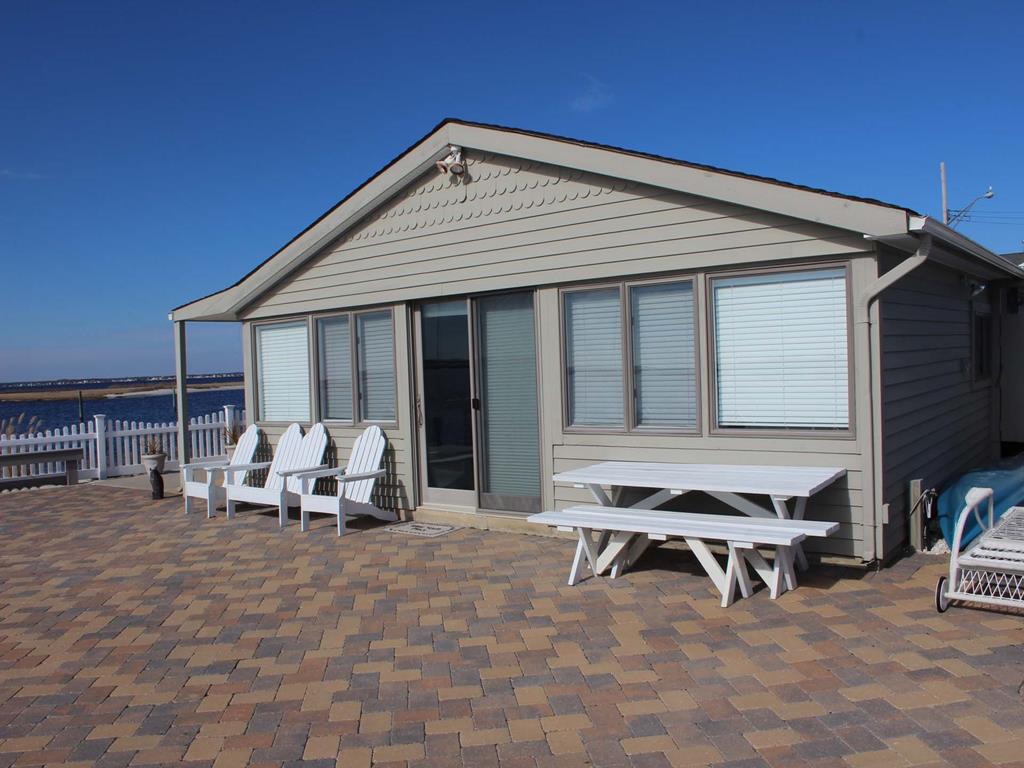 Lavallette NJ  Bayfront Vacation Rental  updated on 2026-04-11 09:55:03