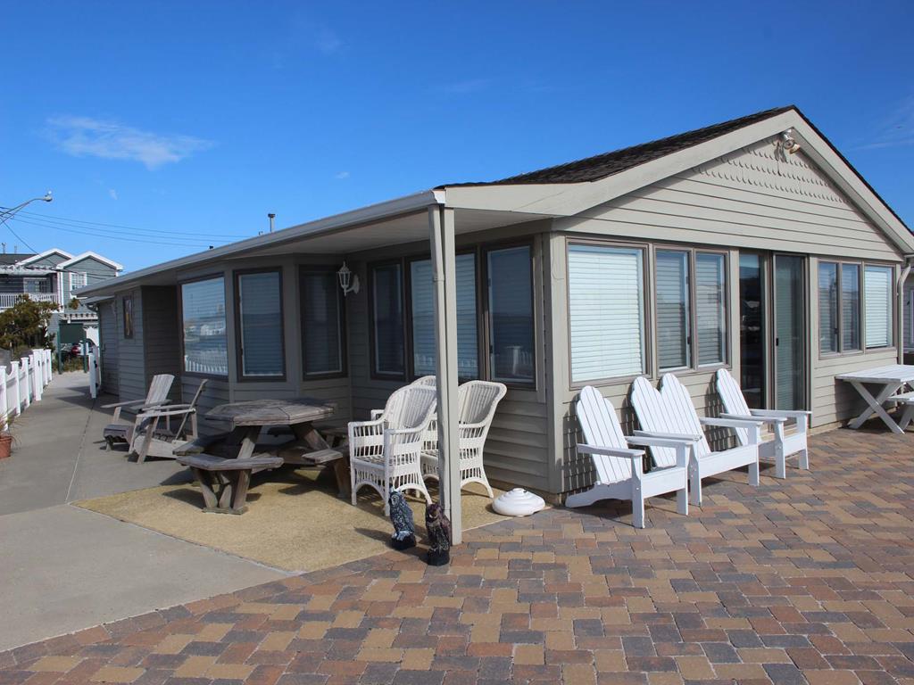 Lavallette NJ  Bayfront Vacation Rental  updated on 2026-04-11 09:55:03
