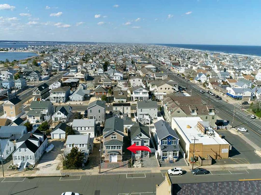 Lavallette NJ  Middleblock Vacation Rental  updated on 2026-04-11 09:55:04
